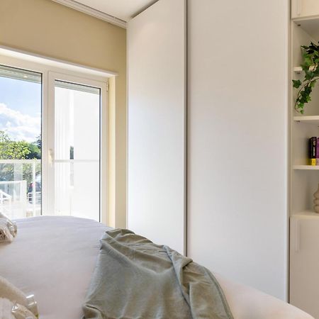 Exclusive Deluxe Apt Up To 6 People & Heated Tub 滨海波利尼亚诺 外观 照片